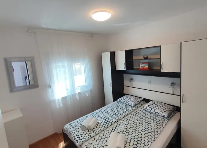 Mirta Apartman *