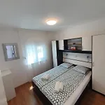 Mirta Apartment *