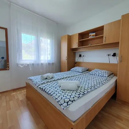 Mirta Apartament Trogir