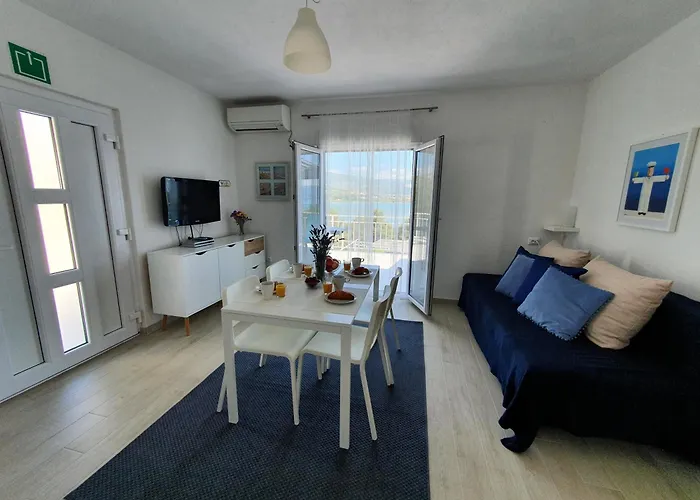 Mirta Apartman Trogir